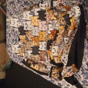 Accessory Innovations Fashion Kitty 16 in Backpack